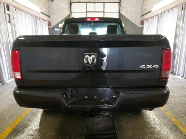 2016 RAM 1500 ST